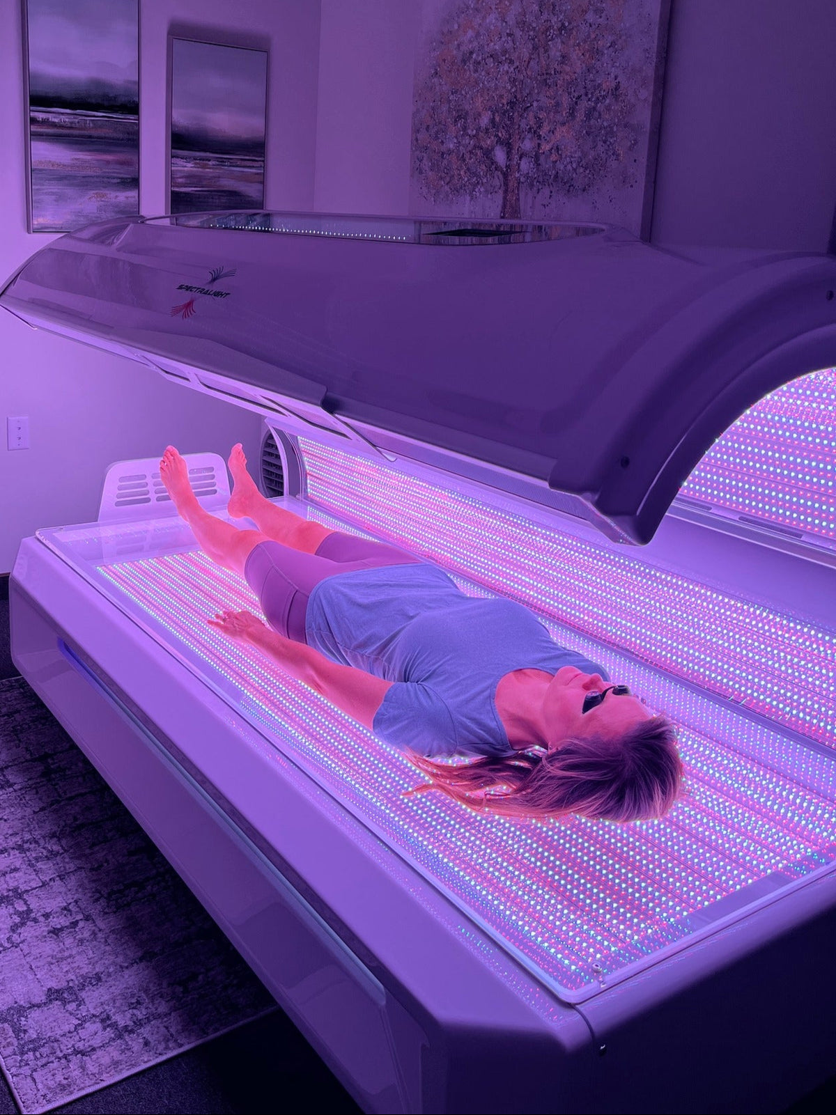 Light therapy bed in session